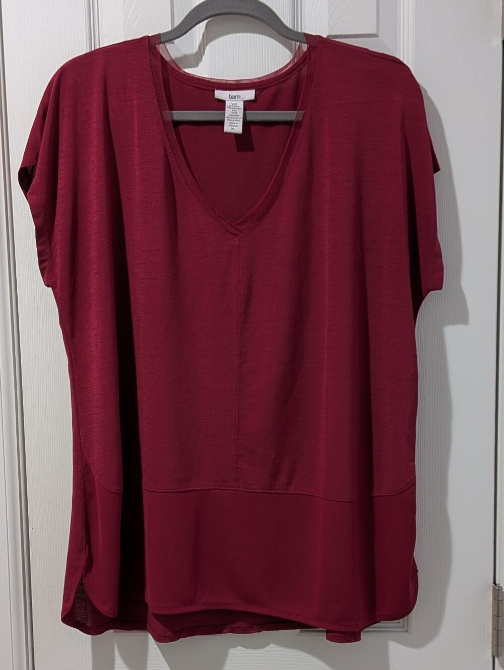 Bar III V-Neck Short Sleeve Top in Wine